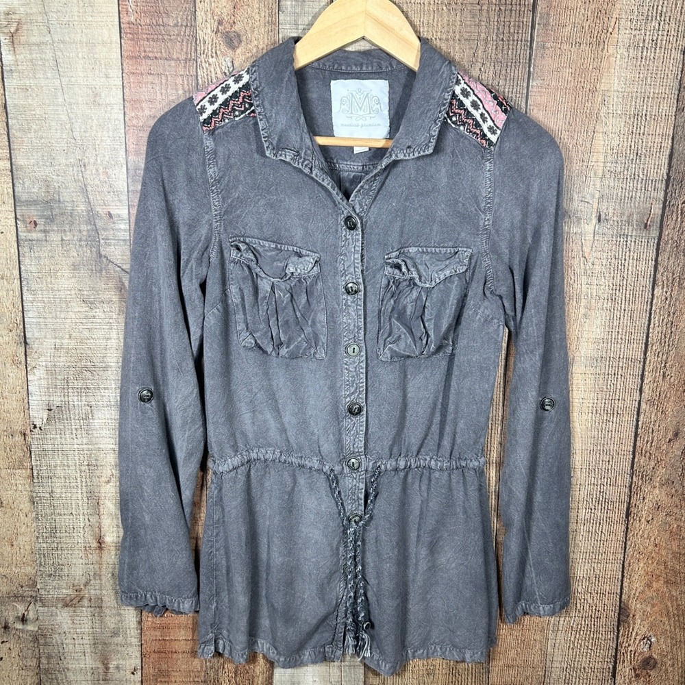 Maurices Small Gray Rayon Utility Shirt Embroidered Tribal Boho Button Down S